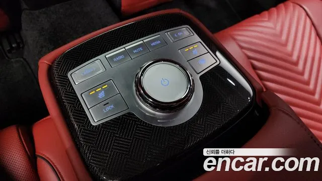 Genesis G80 Бензин 2.5 турбо AWD — Фото автомобиля 19