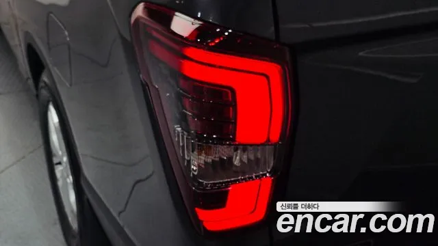 KG_Mobility_Ssangyong Rexton Новый Rexton Sport Khan Дизель 2.2 4WD — Фото автомобиля 21