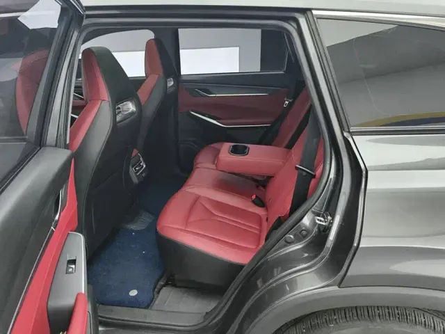 Changan CS75 Plus — Фото автомобиля 11