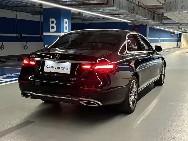 Mercedes-Benz Mercedes-Benz E-Class 2023 E 260 L — Фото автомобиля 5
