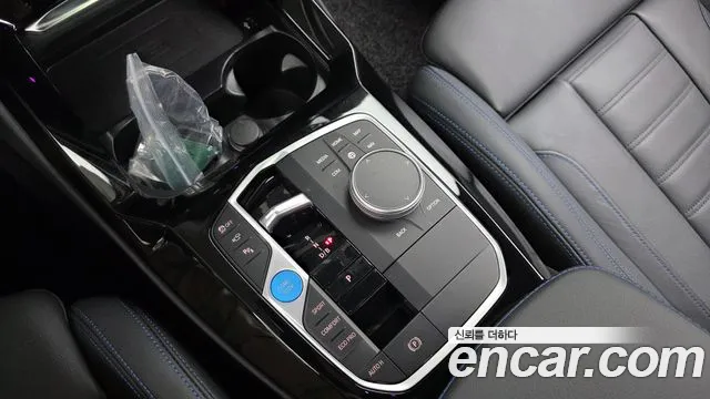 BMW iX3 G08 (2020–2024) — Фото автомобиля 12