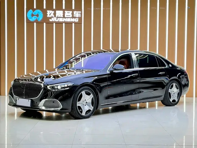 Фотография автомобиля — Mercedes-Benz Maybach S-Class
