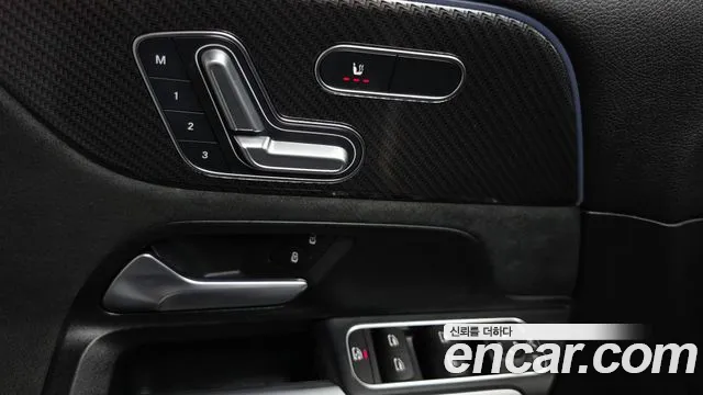Mercedes-Benz GLA-Class — Фото автомобиля 8