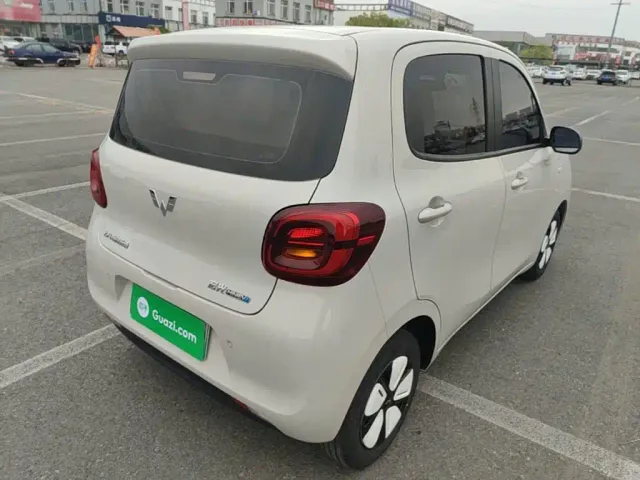 Wuling Hongguang Mini EV — Фото автомобиля 6