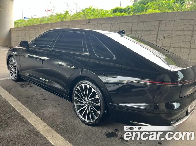 Hyundai Grandeur GN7 — Фото автомобиля 2