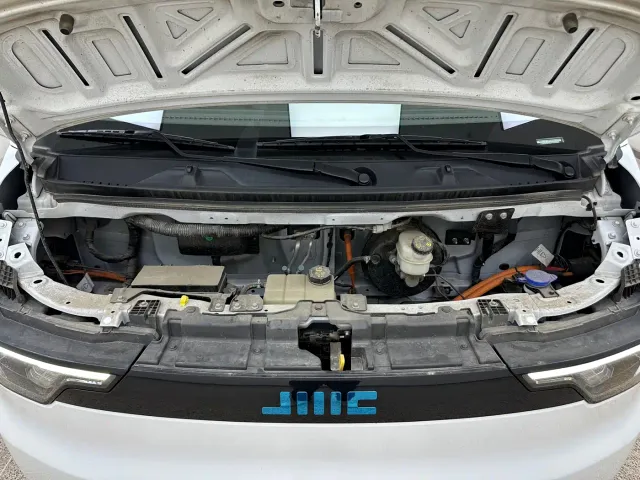 JMC E-Fushun — Фото автомобиля 25