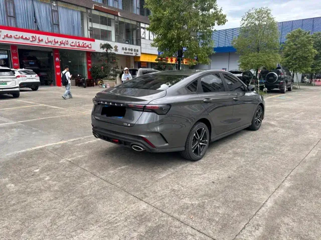Geely Binrui — Фото автомобиля 6