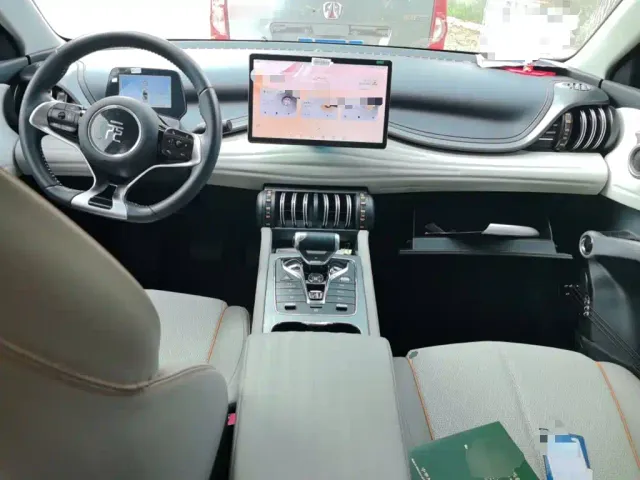 BYD Yuan PLUS — Фото автомобиля 10