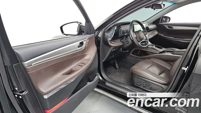 Hyundai Grandeur Новый Grandeur IG — Фото автомобиля 10