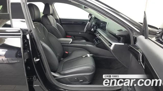 Hyundai Grandeur GN7 — Фото автомобиля 11