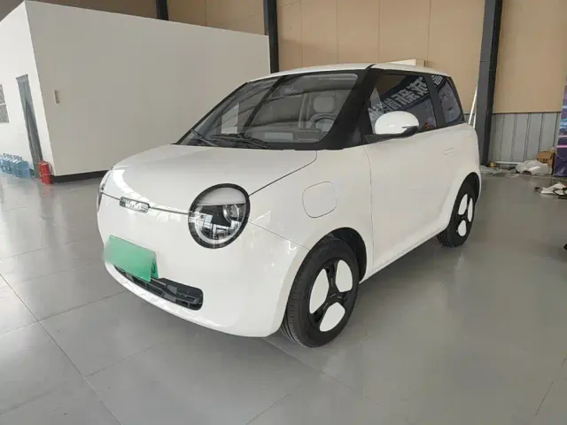 Фотография автомобиля — Changan Lumin