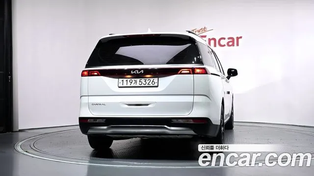 Kia Carnival 4th Gen — Фото автомобиля 4