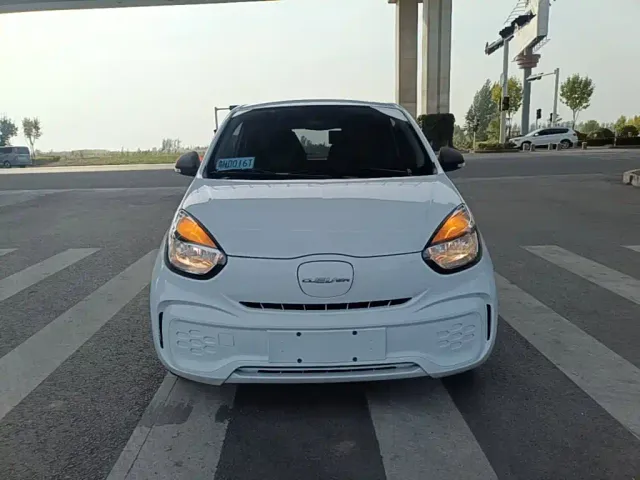 Roewe Clever — Фото автомобиля 2
