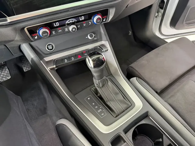 Audi Q3 — Фото автомобиля 15