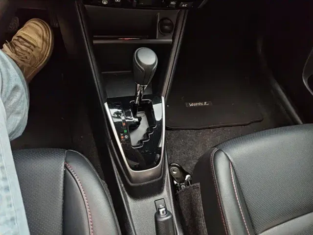 Toyota YARiS L Zhi Xuan — Фото автомобиля 15