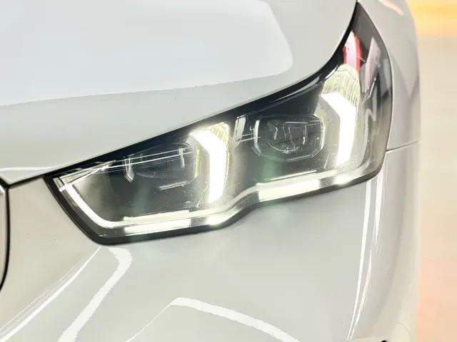 BMW 5 Series — Фото автомобиля 16