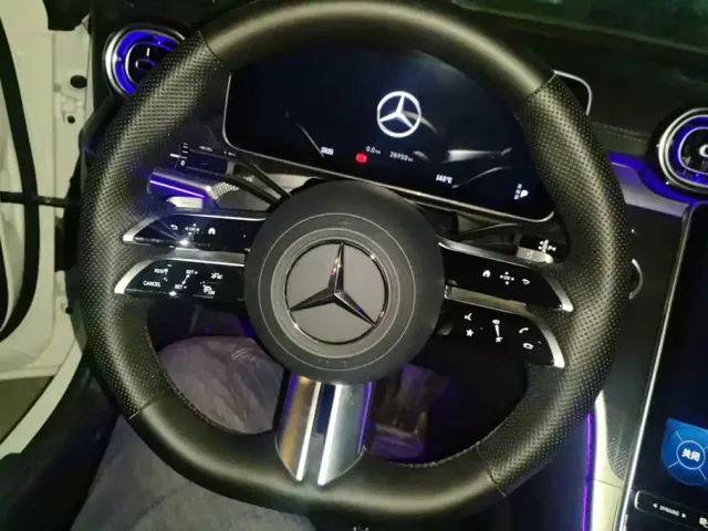 Mercedes-Benz C-Class — Фото автомобиля 15