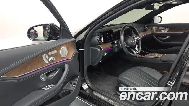 Mercedes-Benz E-Class W213 — Фото автомобиля 15