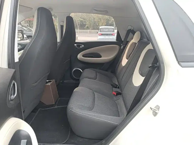 Wuling Bingo — Фото автомобиля 16