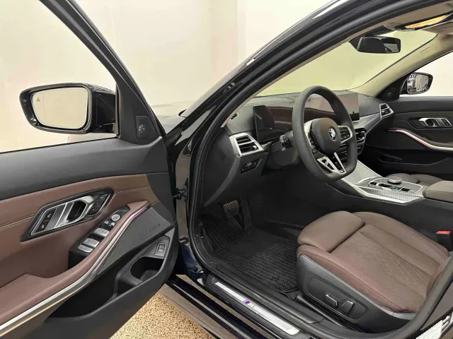BMW 3 Series — Фото автомобиля 4
