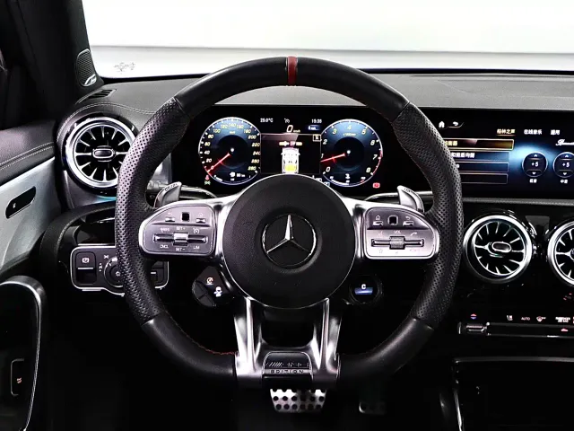 Mercedes-Benz A-Class AMG — Фото автомобиля 10