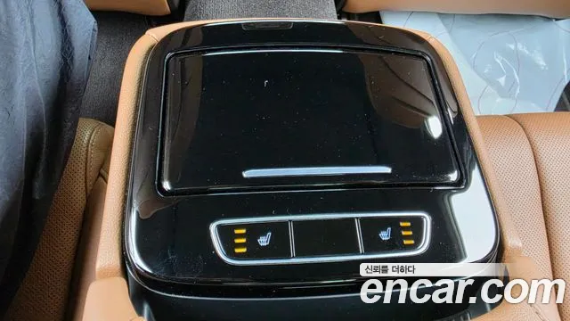 Genesis G80 RG3 — Фото автомобиля 16
