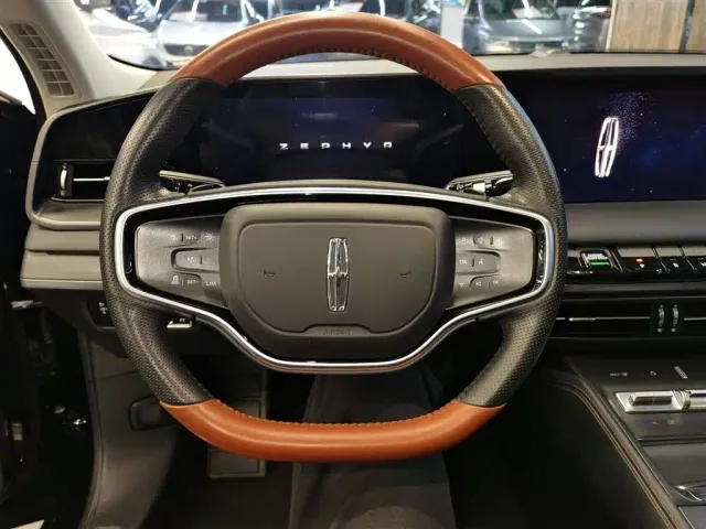 Lincoln Z — Фото автомобиля 10