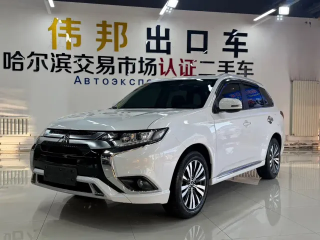 Фотография автомобиля — Mitsubishi Outlander