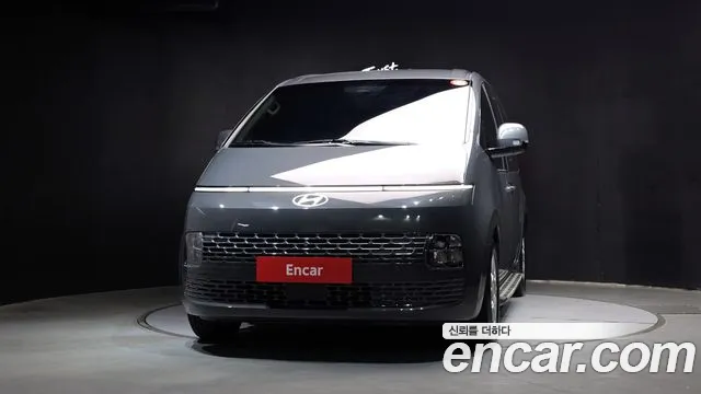 Hyundai Staria — Фото автомобиля 3