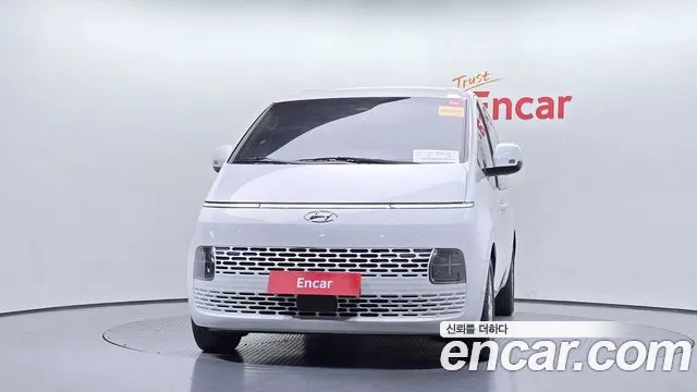 Hyundai Staria — Фото автомобиля 3