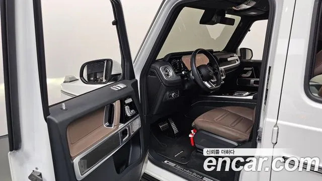 Mercedes-Benz G-Class — Фото автомобиля 10