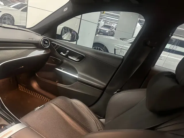Mercedes-Benz C-Class — Фото автомобиля 7