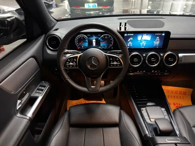 Mercedes-Benz GLB-Class — Фото автомобиля 9