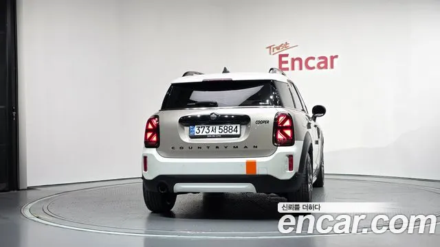 MINI Countryman — Фото автомобиля 4