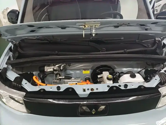 Wuling Hongguang Mini EV — Фото автомобиля 14
