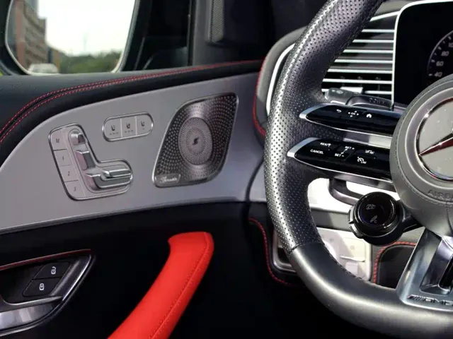 Mercedes-Benz GLE Coupe AMG — Фото автомобиля 10