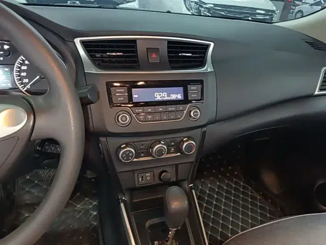 Nissan Sylphy — Фото автомобиля 12