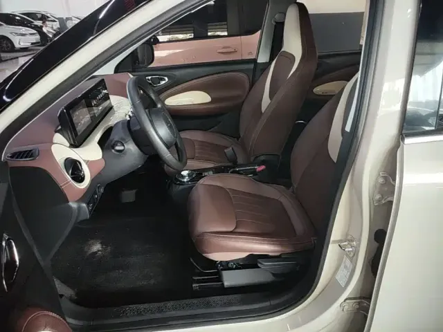 Wuling Bingo — Фото автомобиля 14