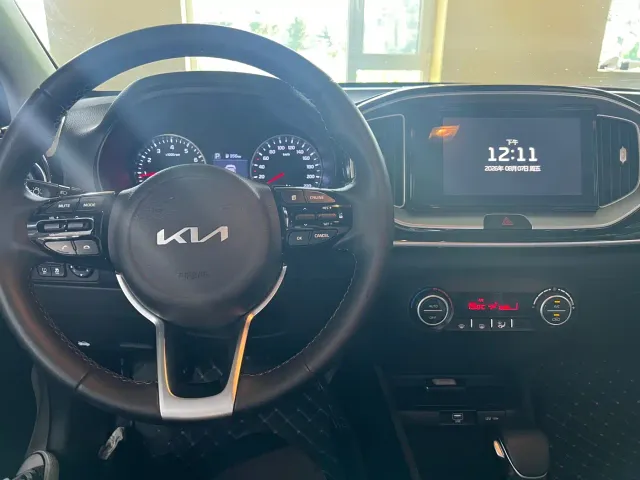 Kia KX1 — Фото автомобиля 16