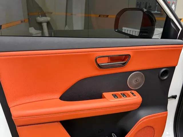 Toyota BoZhi 3X — Фото автомобиля 16