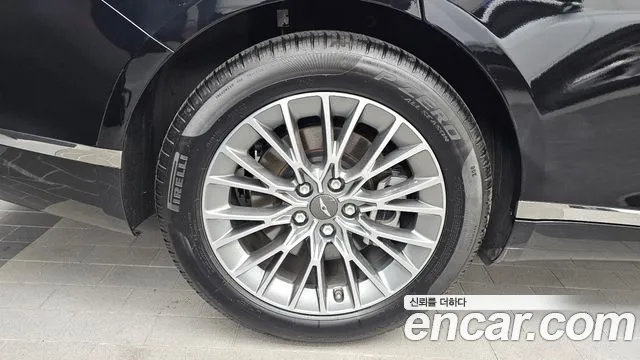 Genesis G80 RG3 — Фото автомобиля 5