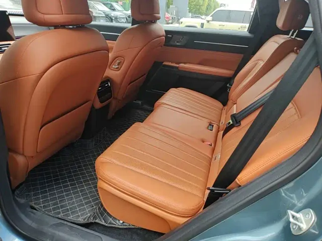 Jetour X70L — Фото автомобиля 16