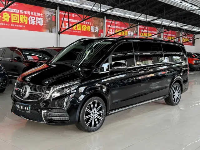 Фотография автомобиля — Mercedes-Benz V-Class