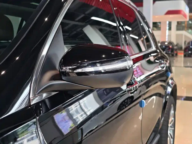 Mercedes-Benz GLE-Class — Фото автомобиля 9