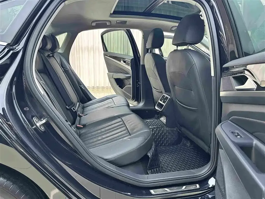 Volkswagen Passat 2022 330TSI Elite Edition — Фото автомобиля 10