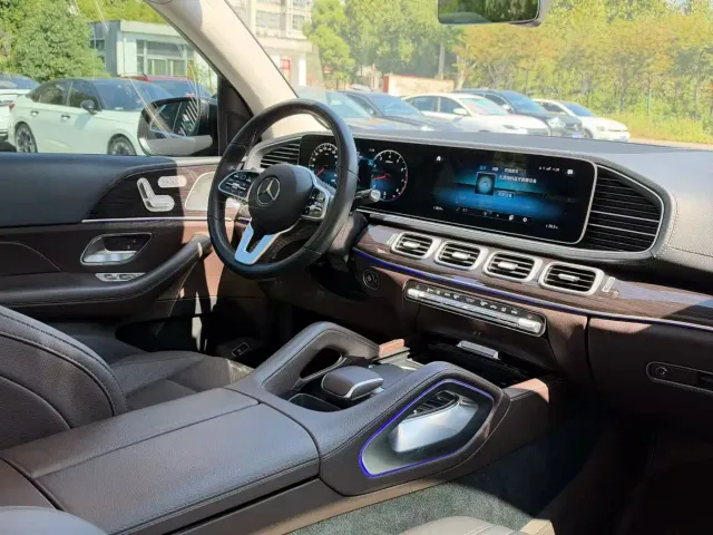 Mercedes-Benz GLE-Class — Фото автомобиля 5