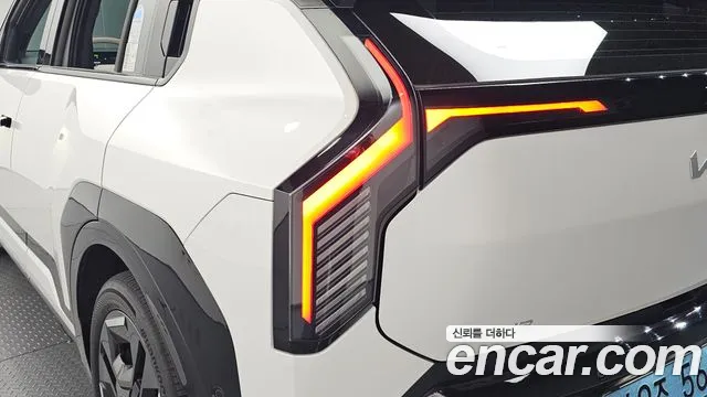 Kia EV3 — Фото автомобиля 23