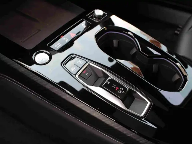 Audi A5L — Фото автомобиля 9