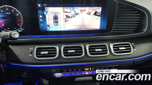 Mercedes-Benz GLS-Class — Фото автомобиля 8