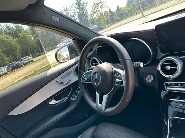 Mercedes-Benz Mercedes-Benz GLC 2021 GLC 260 L 4MATIC Sporty — Фото автомобиля 18